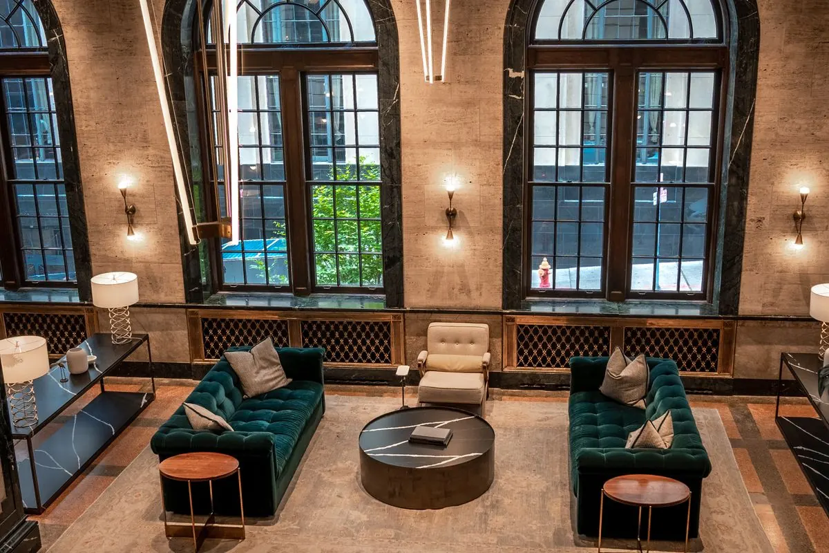 Otel tadilatı için ilham veren modern otel iç mekânı